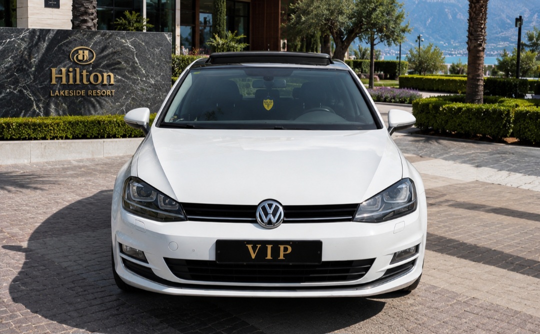 Volkswagen Golf VII
