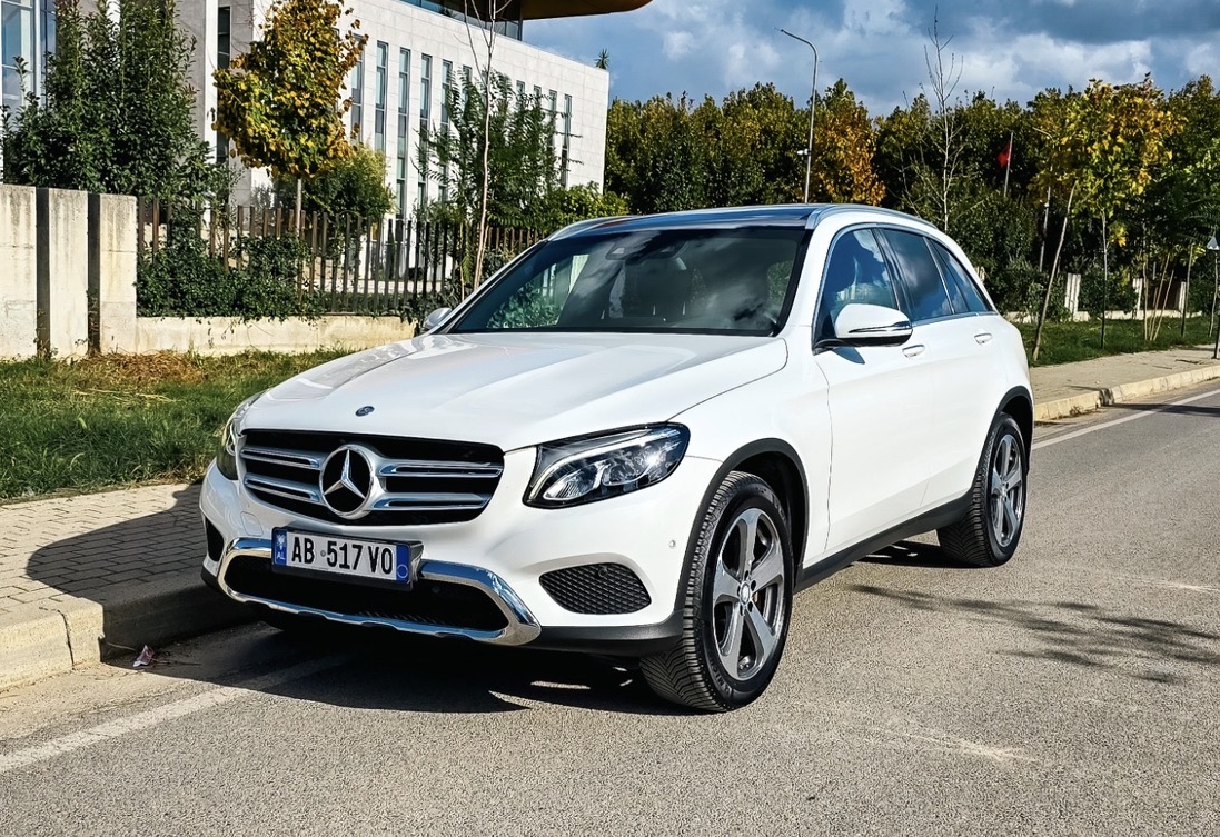 Mercedes GLC