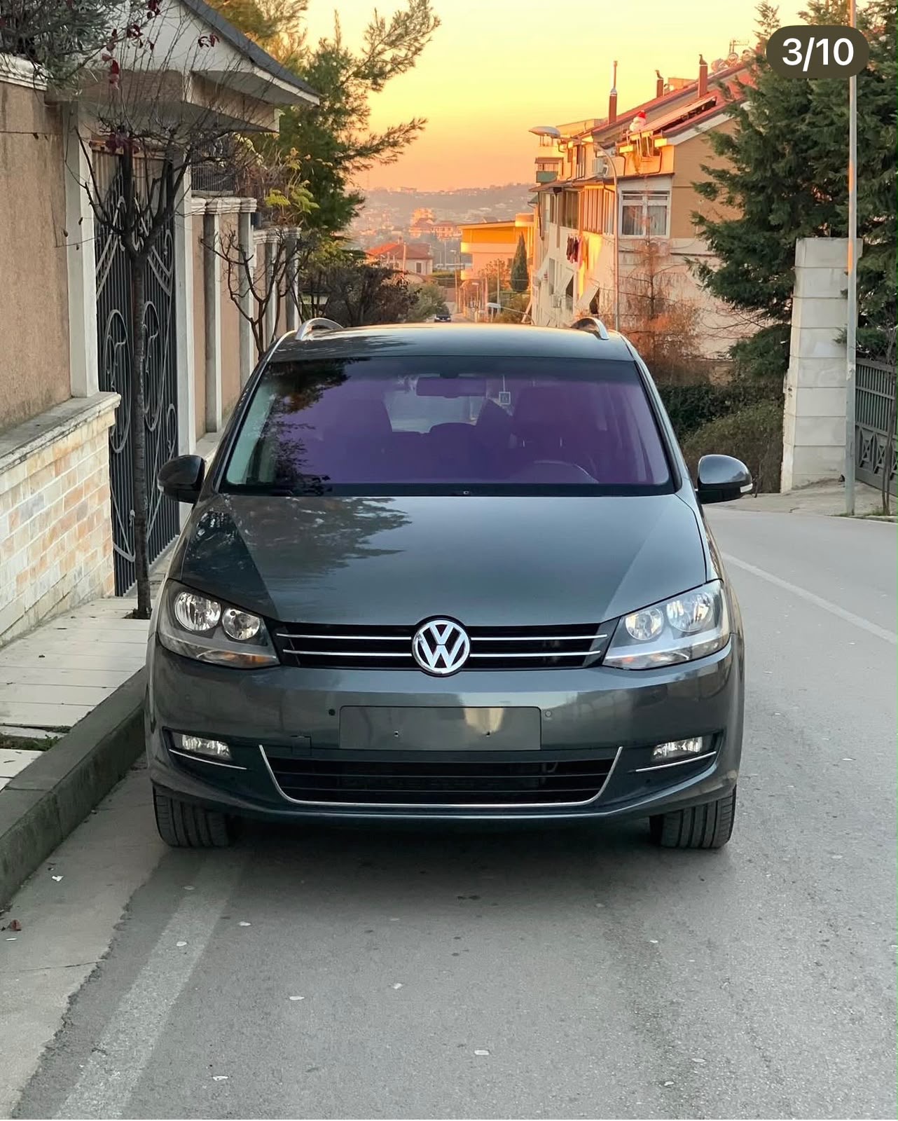 Volkswagen Sharon