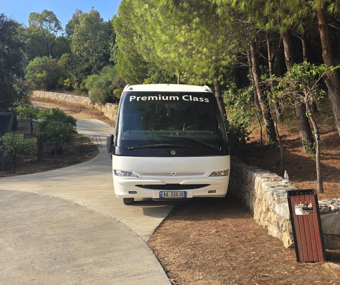 Bus Iveco Mango 2