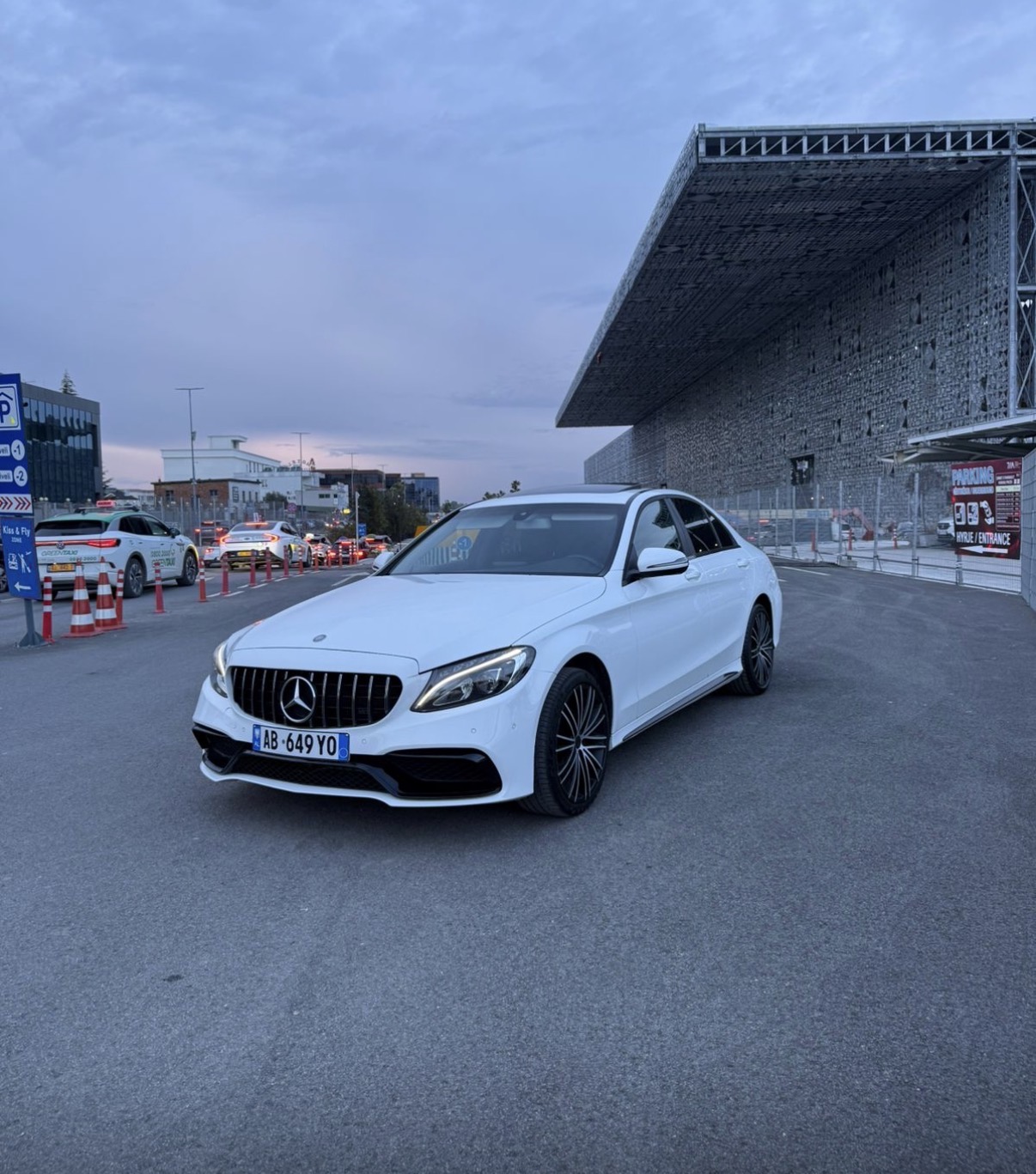 Mercedes-Benz C-Class 300