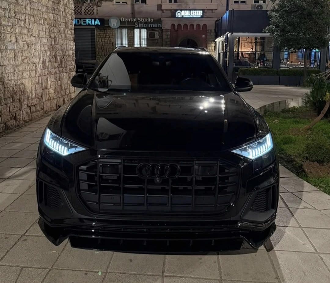 Audi SQ8