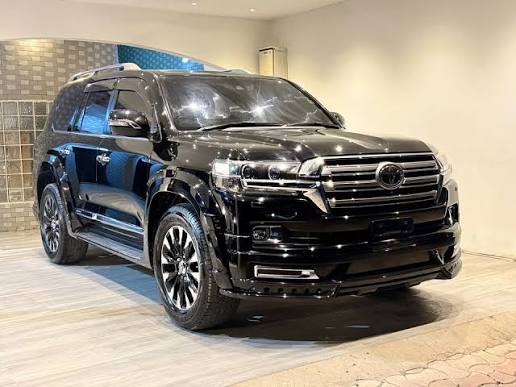 Land Cruiser