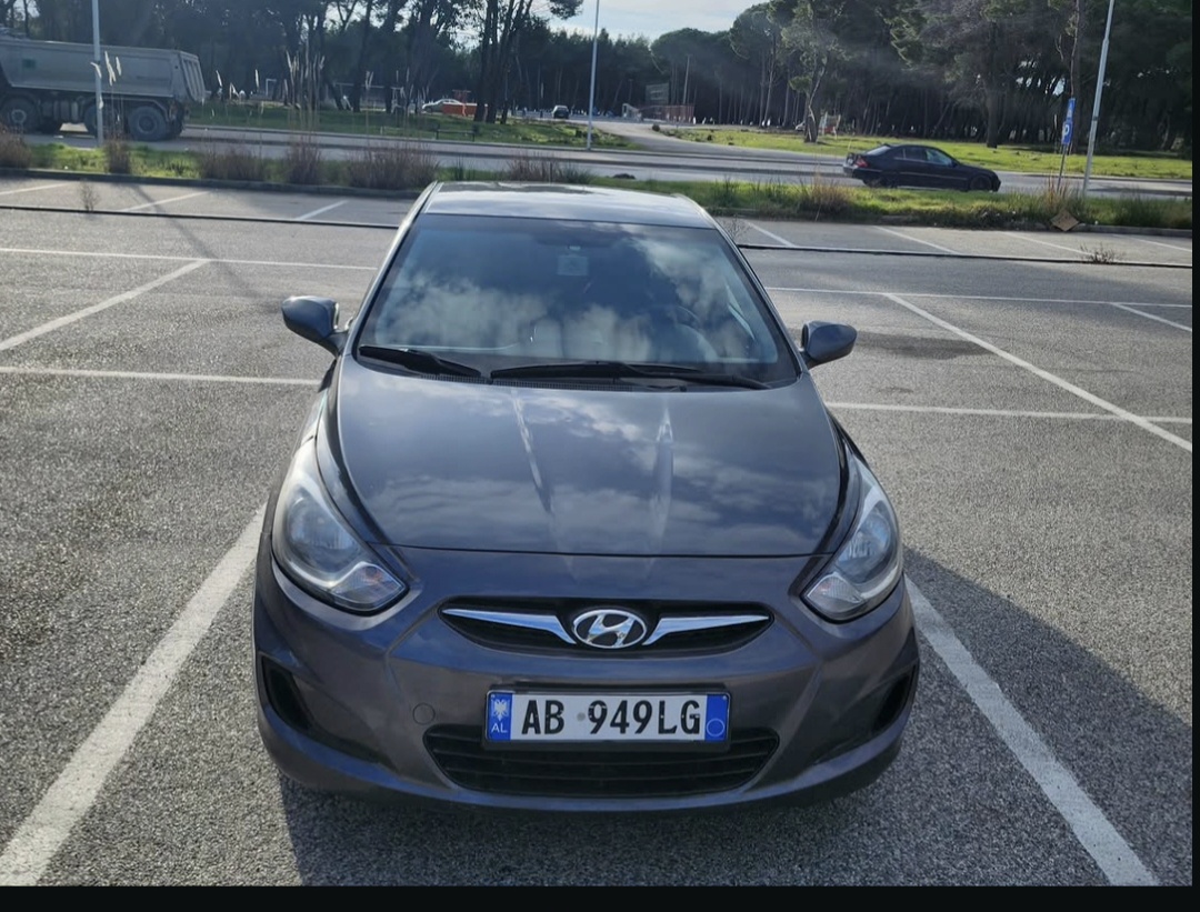 Hyundai Accent